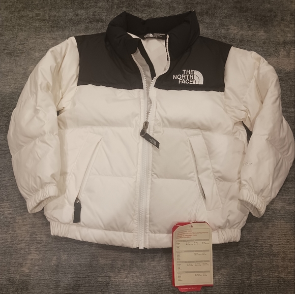New The North Face Nuptse Jacket - Picture 2 of 3